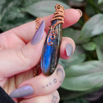 Load image into Gallery viewer, Labradorite Necklace in Copper
