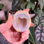Load image into Gallery viewer, Agate Geode - A
