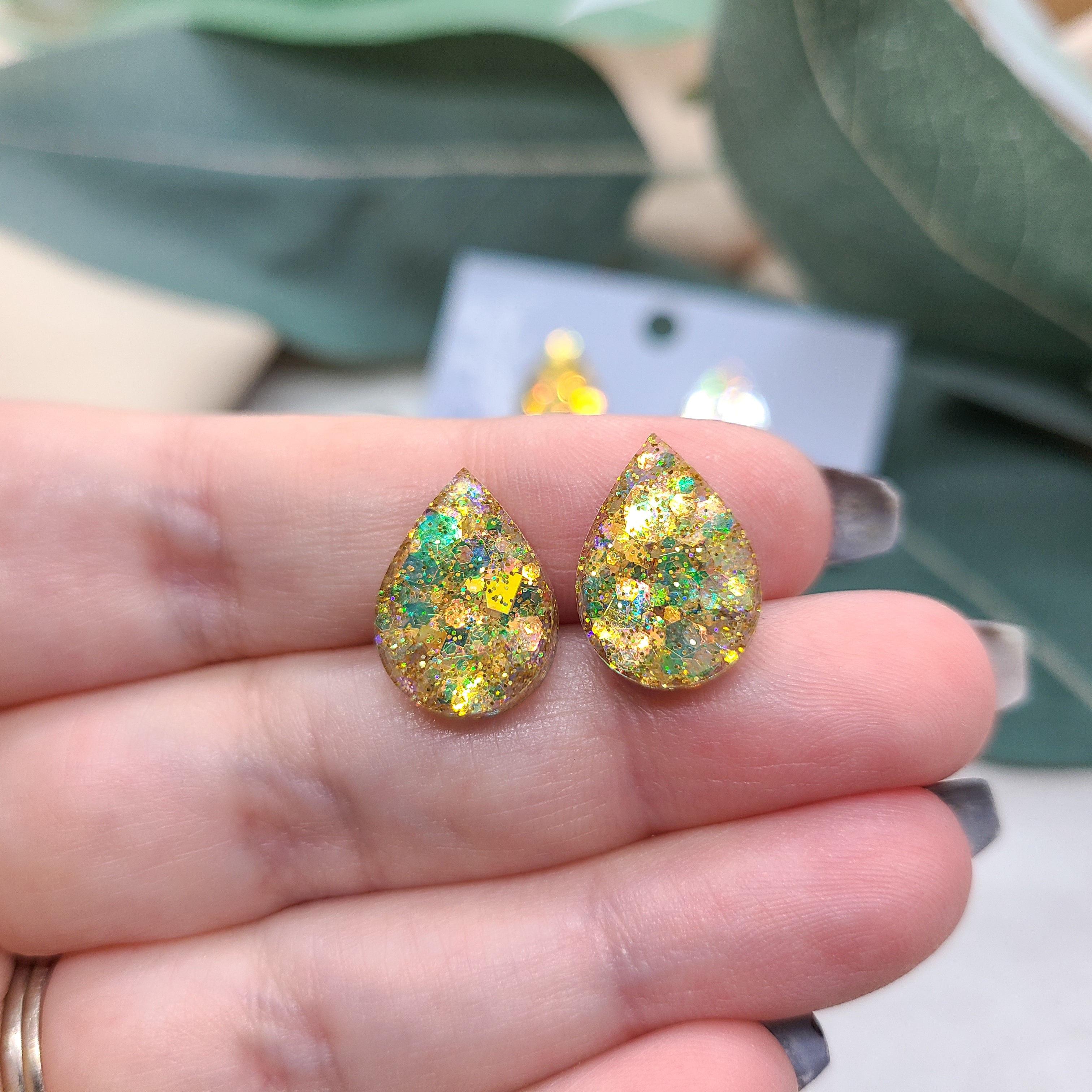 Yellow Gold Teardrop Stud Earrings