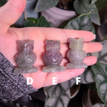 Load image into Gallery viewer, Fluorite Owl Carvings
